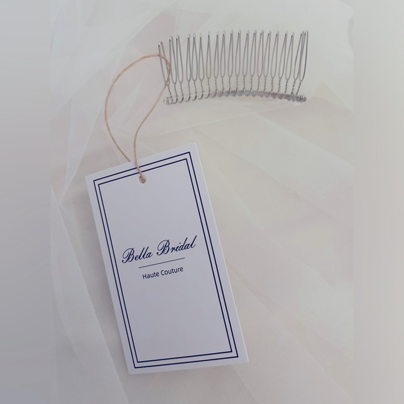 Floral Wedding Veil Chapel Length main image 5